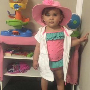 Meet your Posher, Aron